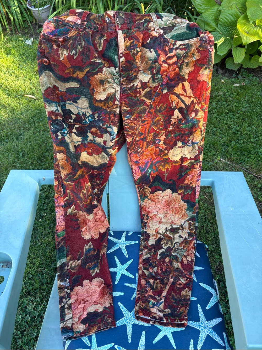 Peruvian Connection Floral Woman’s Velveteen Pants Size 8 Rust